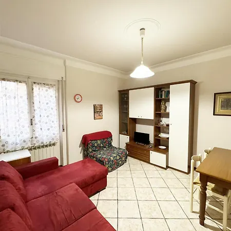 A Un Passo Dall'ariston Apartment